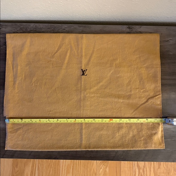 Louis Vuitton Authentic Tan Envelope Style Storage Dust Bag - Picture 9 of 9